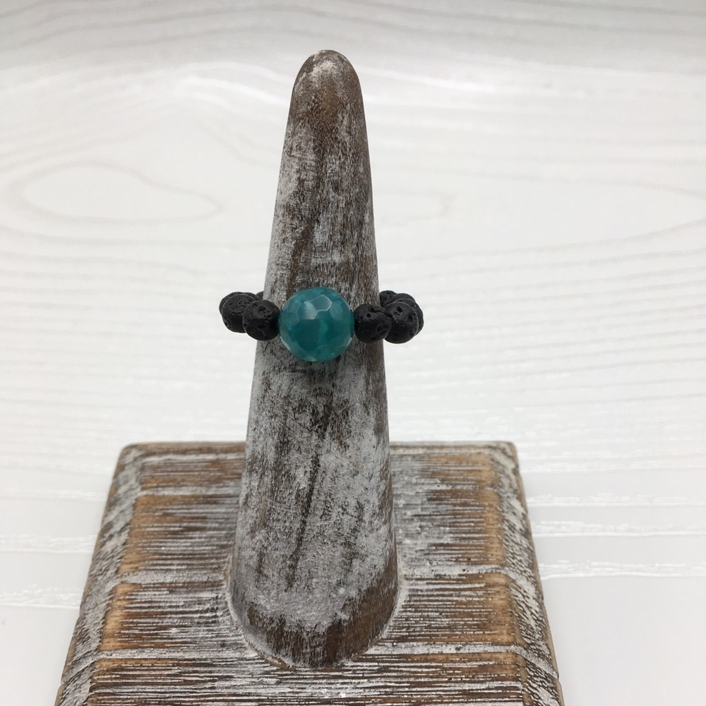 HANDCRAFTED Lava & Agate Stretch Bead Ring